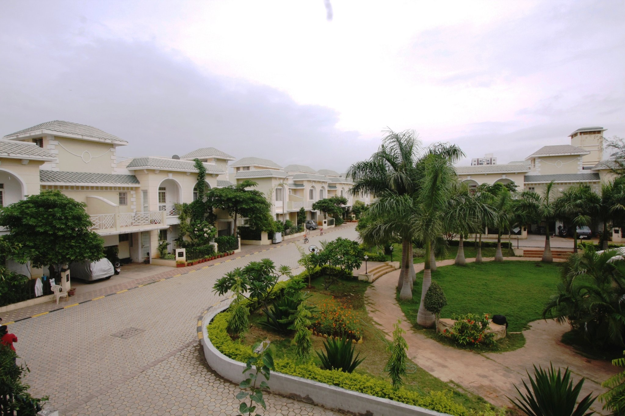 Mirchandani Sunshine Villas
